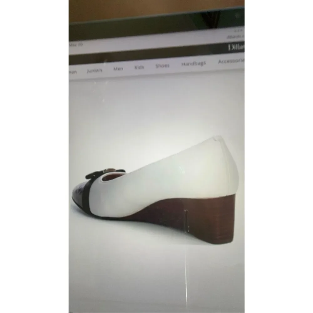 NIB Cole Haan Go-To Malta Leather Closed Cap Toe Bow Wedge